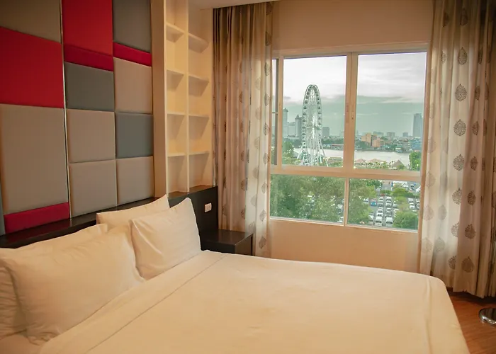 The Sunreno Hotel